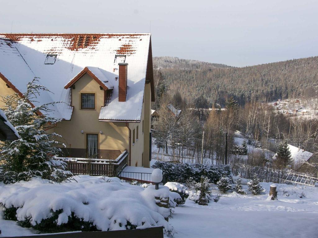 Marzenie Bed and Breakfast Przesieka Esterno foto